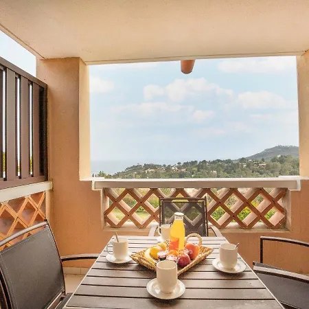 L'esquinade - P3 115 By Interhome דירה