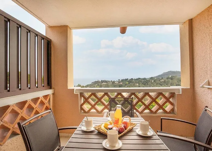 L'esquinade - P3 115 By Interhome Appartement