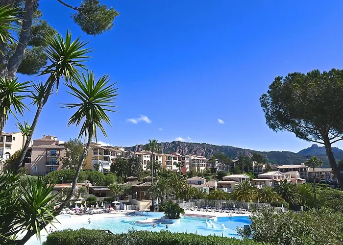 Apartamento L'esquinade - P3 115 By Interhome *